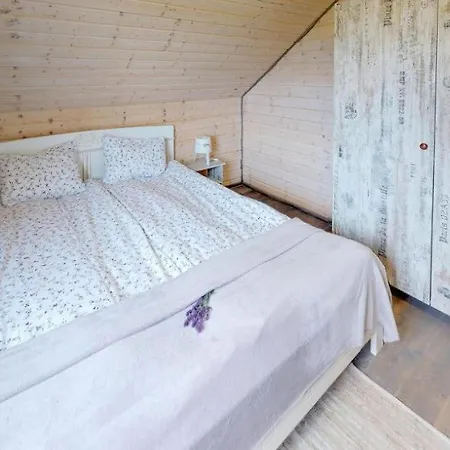 Feriehus Stunning In With Heated Swimming Pool Karwia