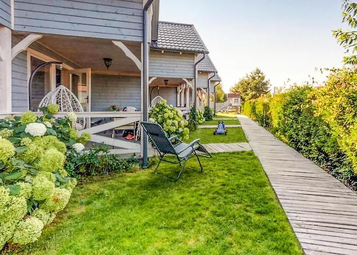 Semesterbostad Amazing In With Wifi Karwia