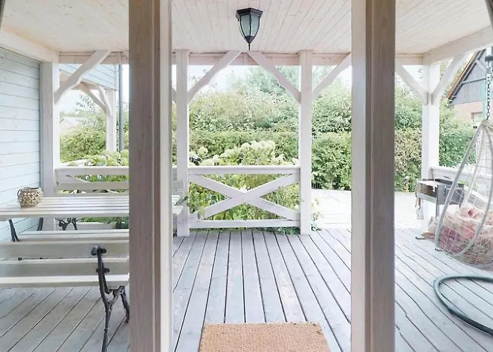 Semesterbostad Amazing In With Wifi Karwia